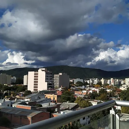Calido Monoambiente En Excelente Zona En Salta. Apartment
